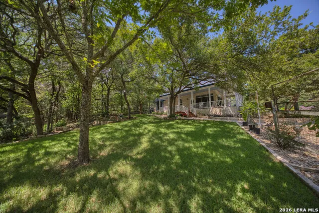 107 STAGELINE DR Kyle, TX 78640