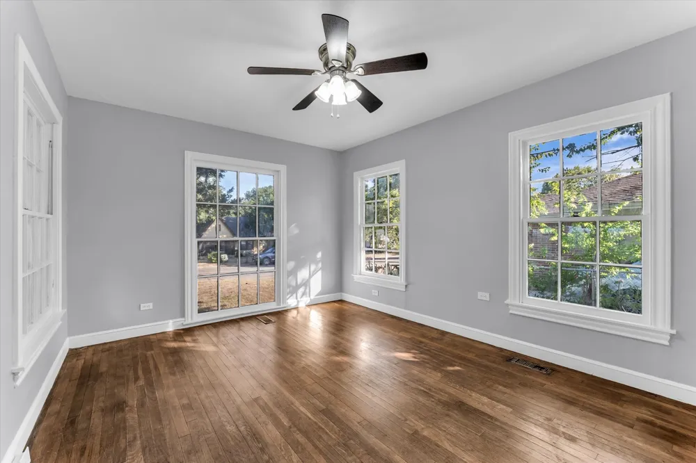 2701 Fort Avenue Waco, TX 76707