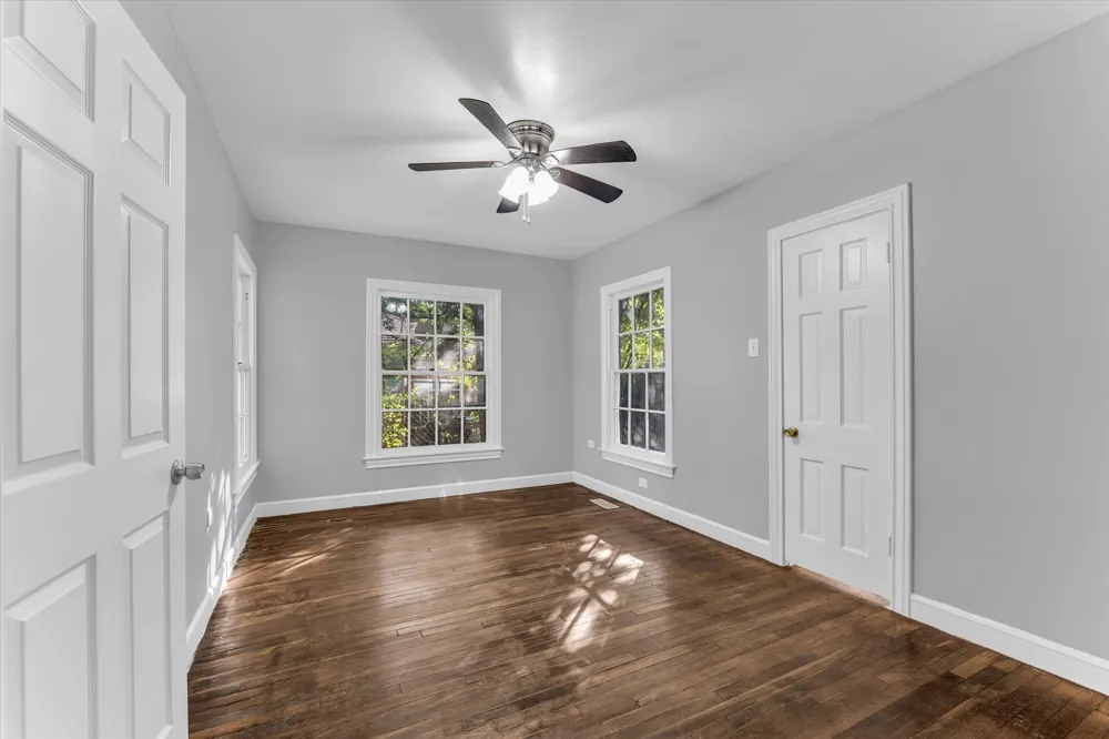 2701 Fort Avenue Waco, TX 76707