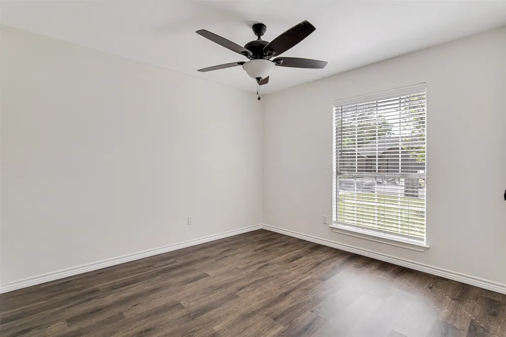 6713 Inwood Drive North Richland Hills, TX 76182