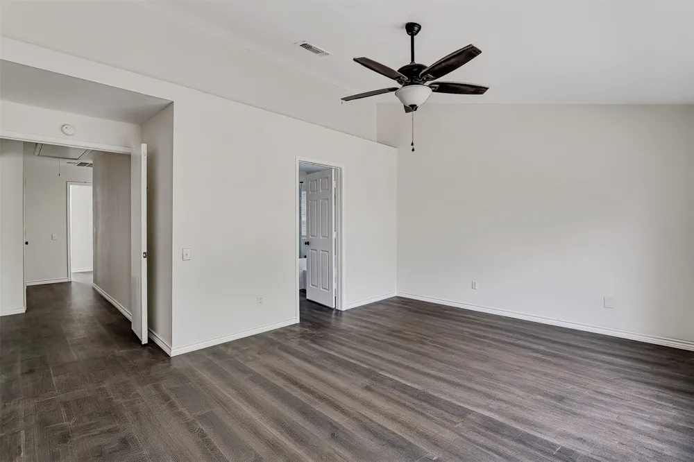 6713 Inwood Drive North Richland Hills, TX 76182