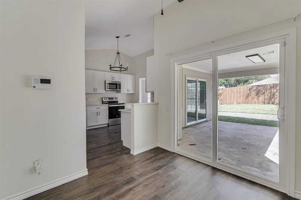 6713 Inwood Drive North Richland Hills, TX 76182