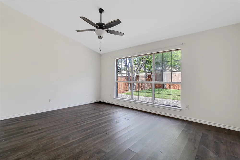 6713 Inwood Drive North Richland Hills, TX 76182