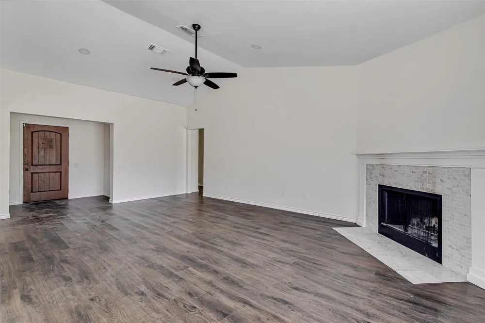6713 Inwood Drive North Richland Hills, TX 76182
