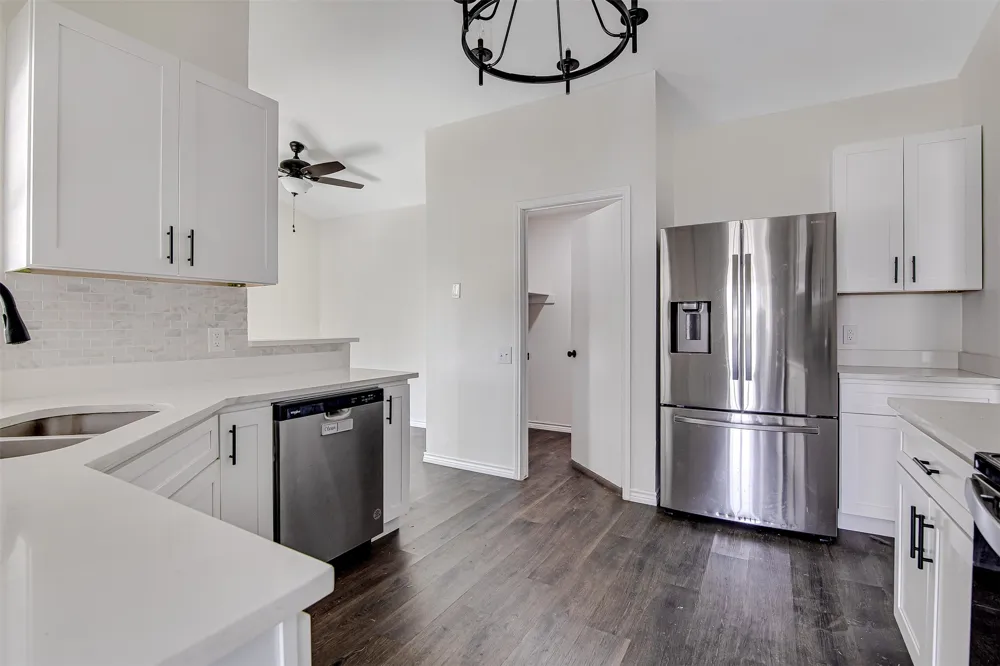 6713 Inwood Drive North Richland Hills, TX 76182