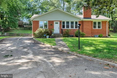4804 HENDERSON ROAD