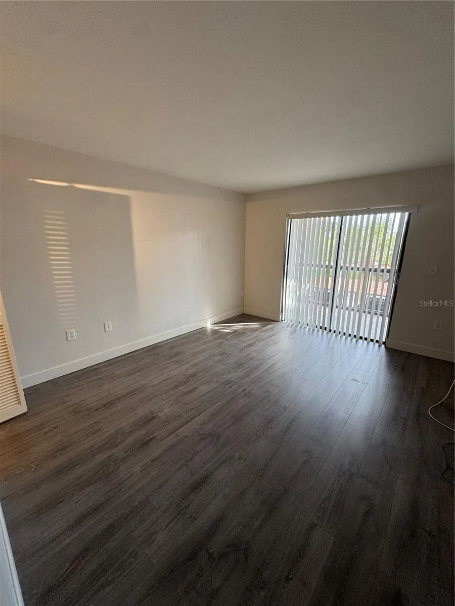 2593 COUNTRYSIDE BOULEVARD #7211 Clearwater, FL 33761