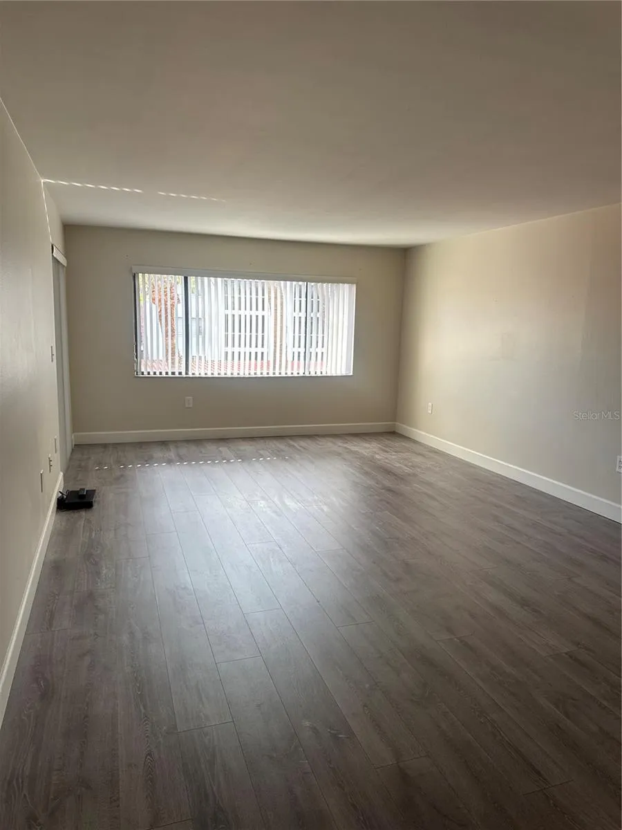 2593 COUNTRYSIDE BOULEVARD #7211 Clearwater, FL 33761