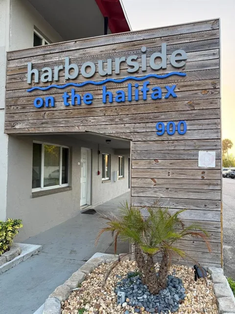 900 S PENINSULA DRIVE #205