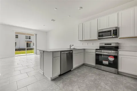 3286 LAURENT LOOP