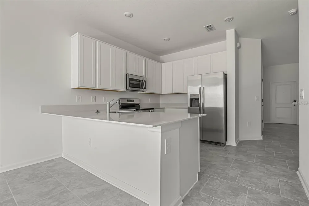 3286 LAURENT LOOP Davenport, FL 33837