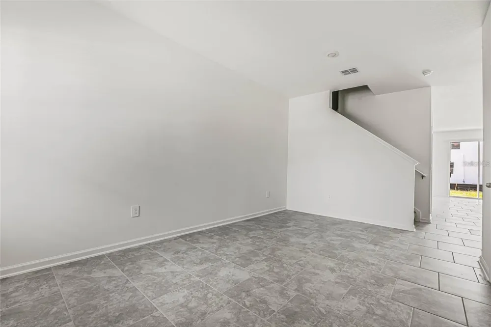 3286 LAURENT LOOP Davenport, FL 33837