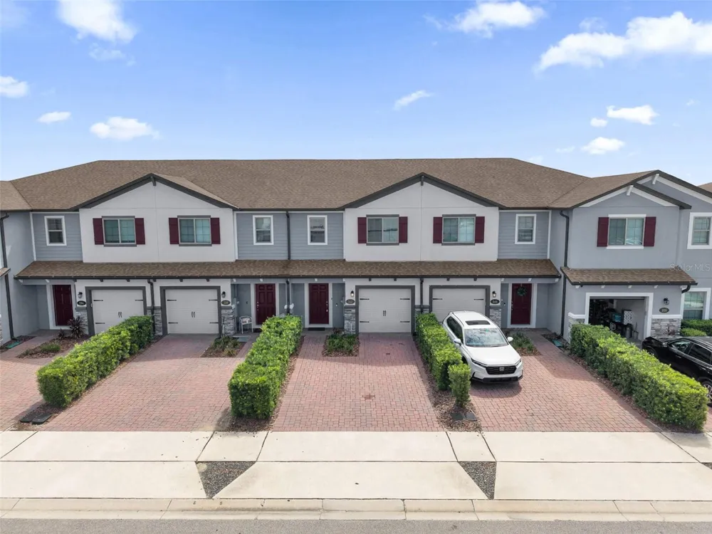 242 CEDAR BARK LANE Sanford, FL 32771