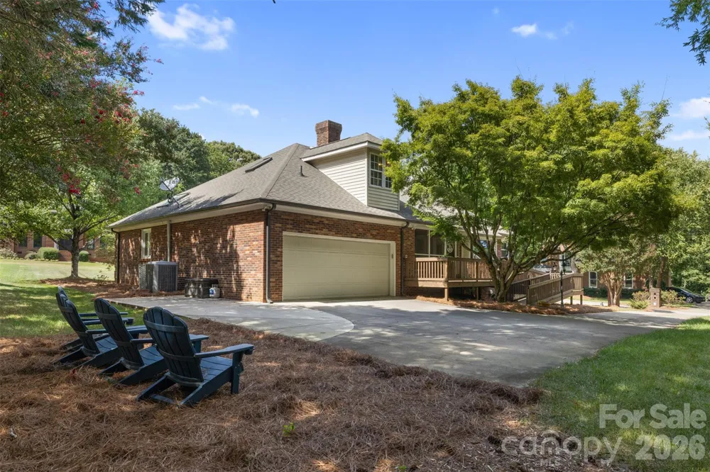 412 Shadydale Court Fort Mill, SC 29708
