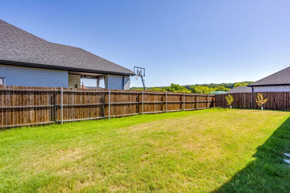 112 Everest Court Burleson, TX 76028