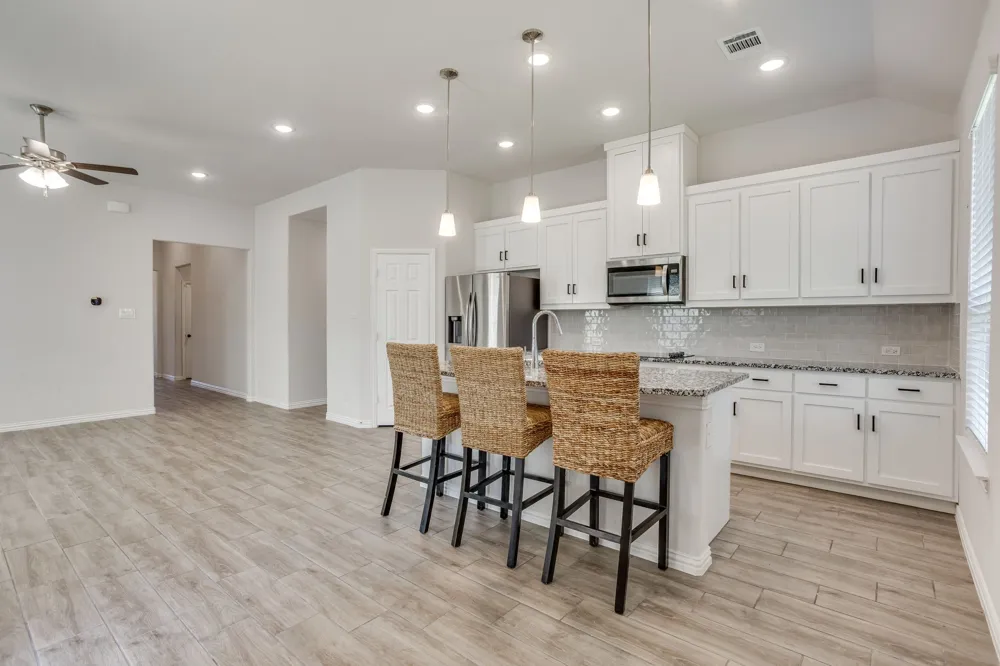 112 Everest Court Burleson, TX 76028