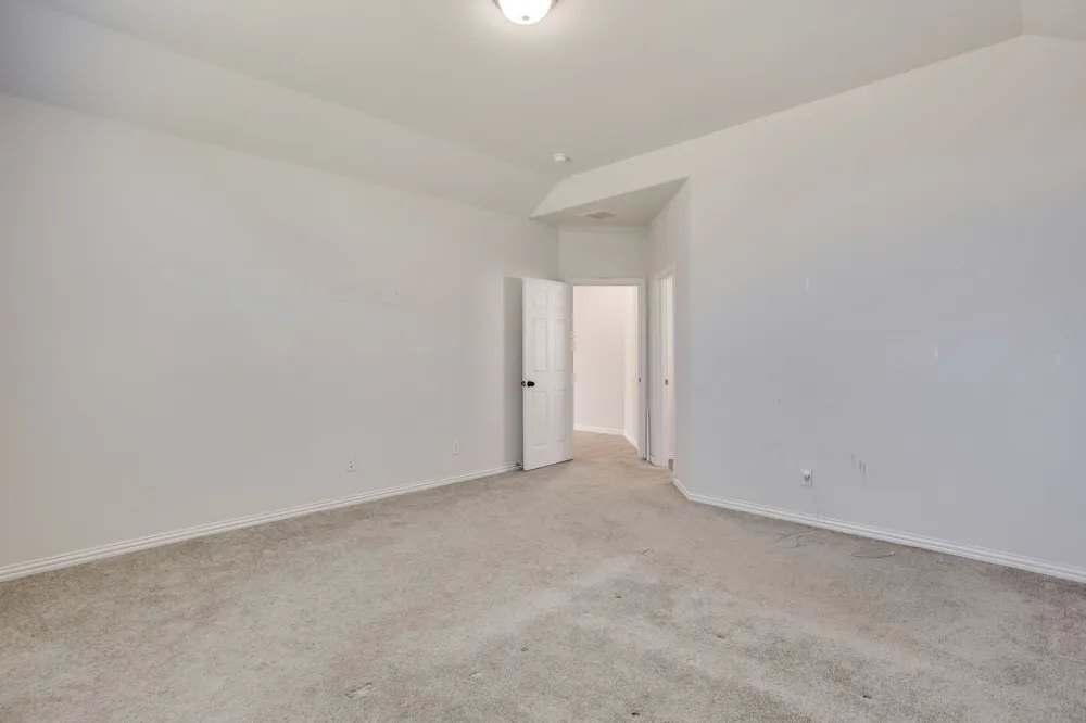 112 Everest Court Burleson, TX 76028
