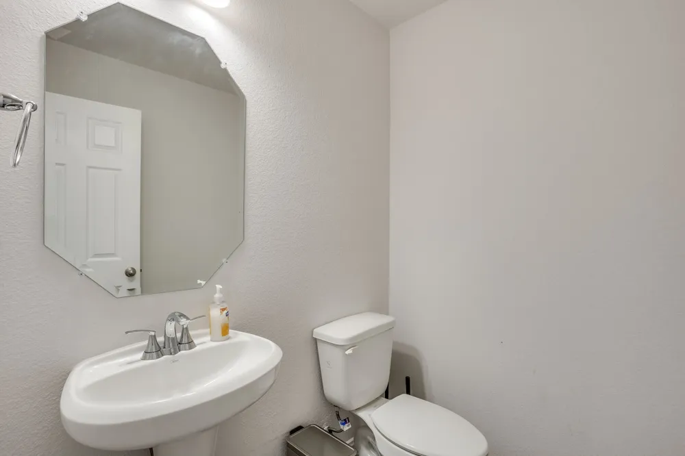 112 Everest Court Burleson, TX 76028