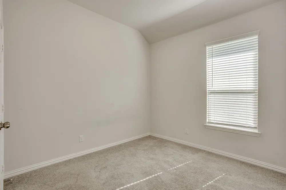 112 Everest Court Burleson, TX 76028
