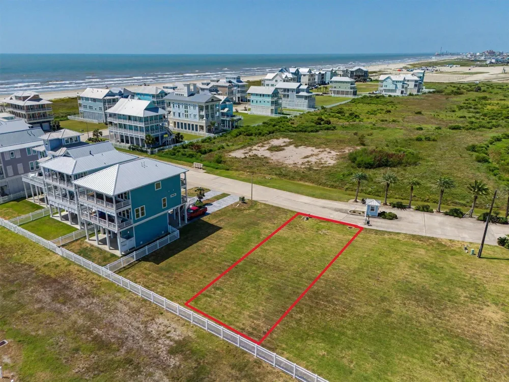 54 Grand Beach Boulevard Galveston, TX 77550