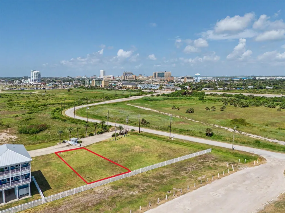 54 Grand Beach Boulevard Galveston, TX 77550