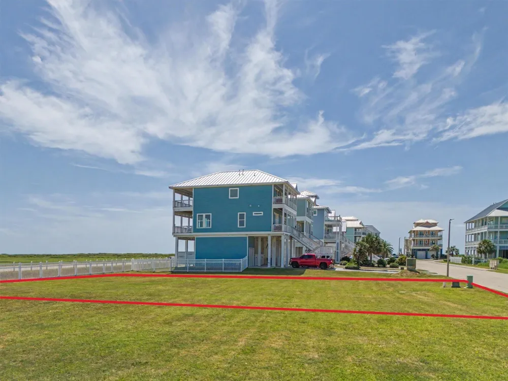 54 Grand Beach Boulevard Galveston, TX 77550