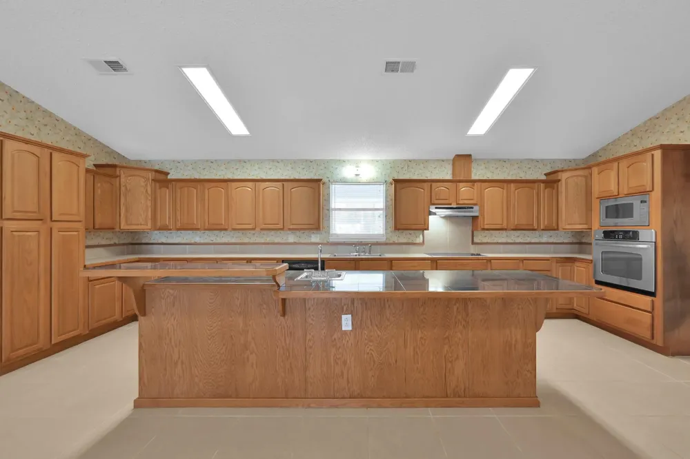 121 Magnolia Boulevard New Caney, TX 77357