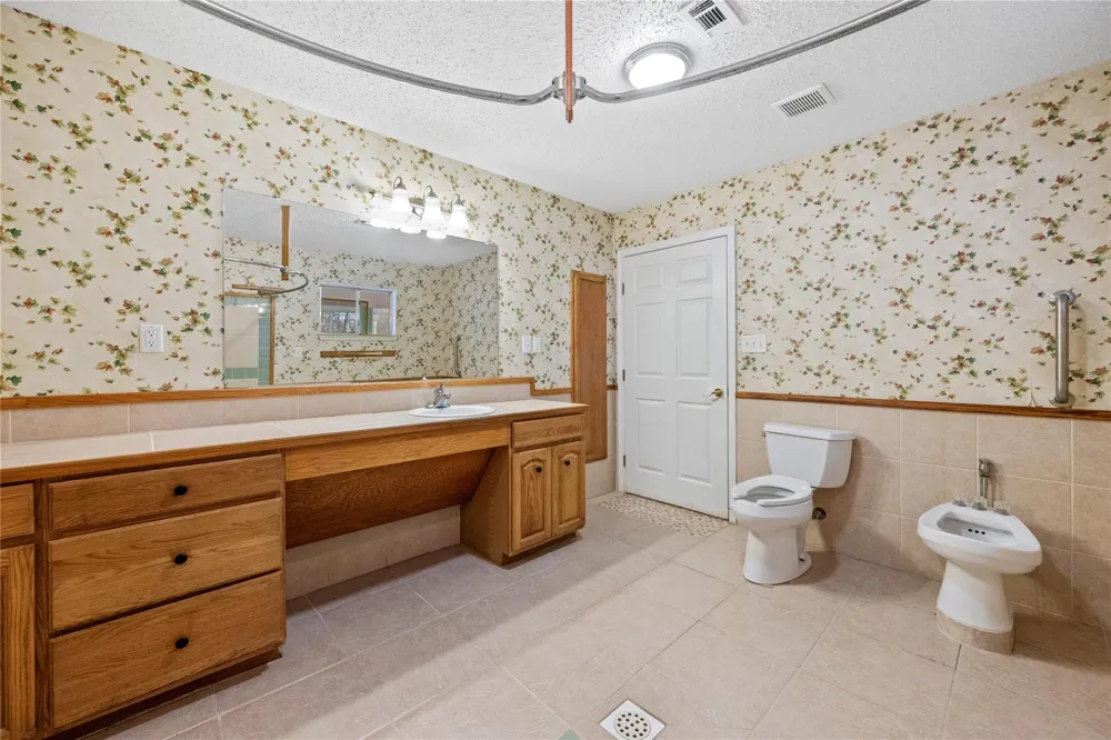 121 Magnolia Boulevard New Caney, TX 77357