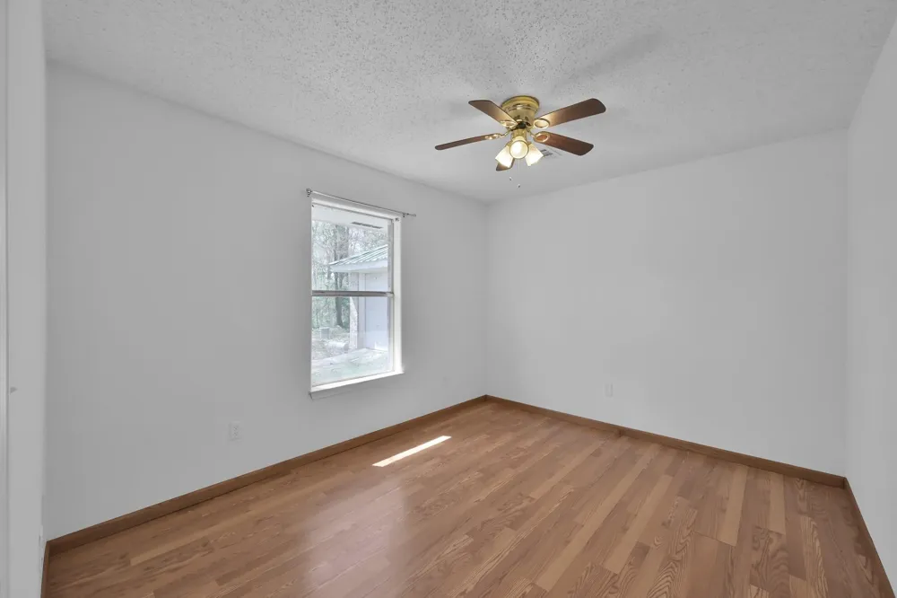 121 Magnolia Boulevard New Caney, TX 77357