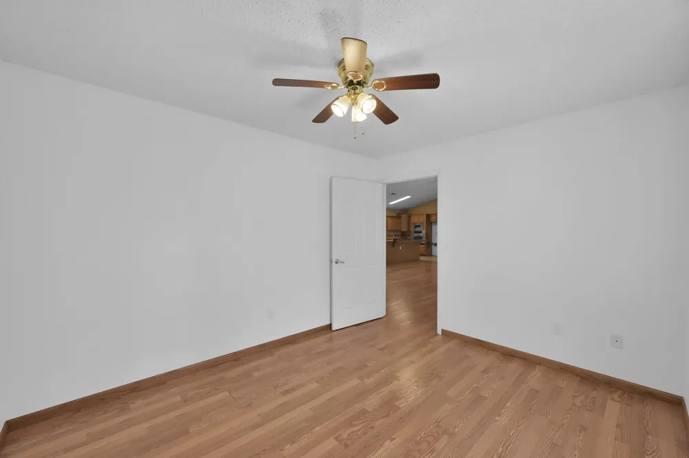 121 Magnolia Boulevard New Caney, TX 77357