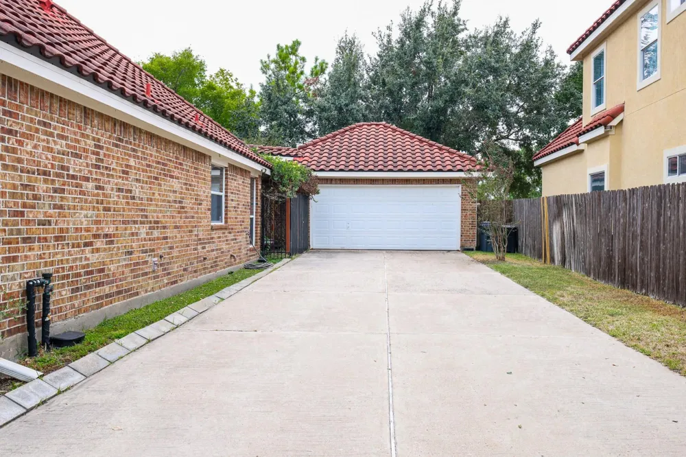 48 Pebble Beach Court Jersey Village, TX 77064