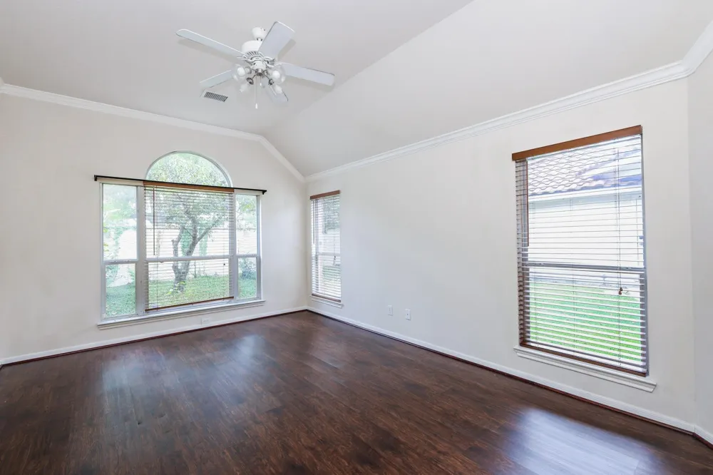 48 Pebble Beach Court Jersey Village, TX 77064