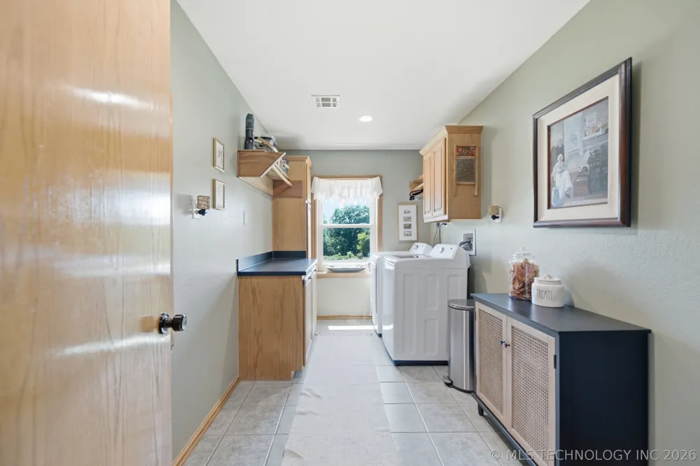 17156 S 4102 ROAD Claremore, OK 74017