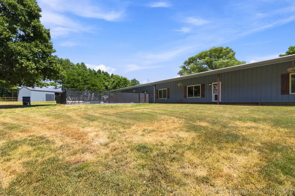 17156 S 4102 ROAD Claremore, OK 74017