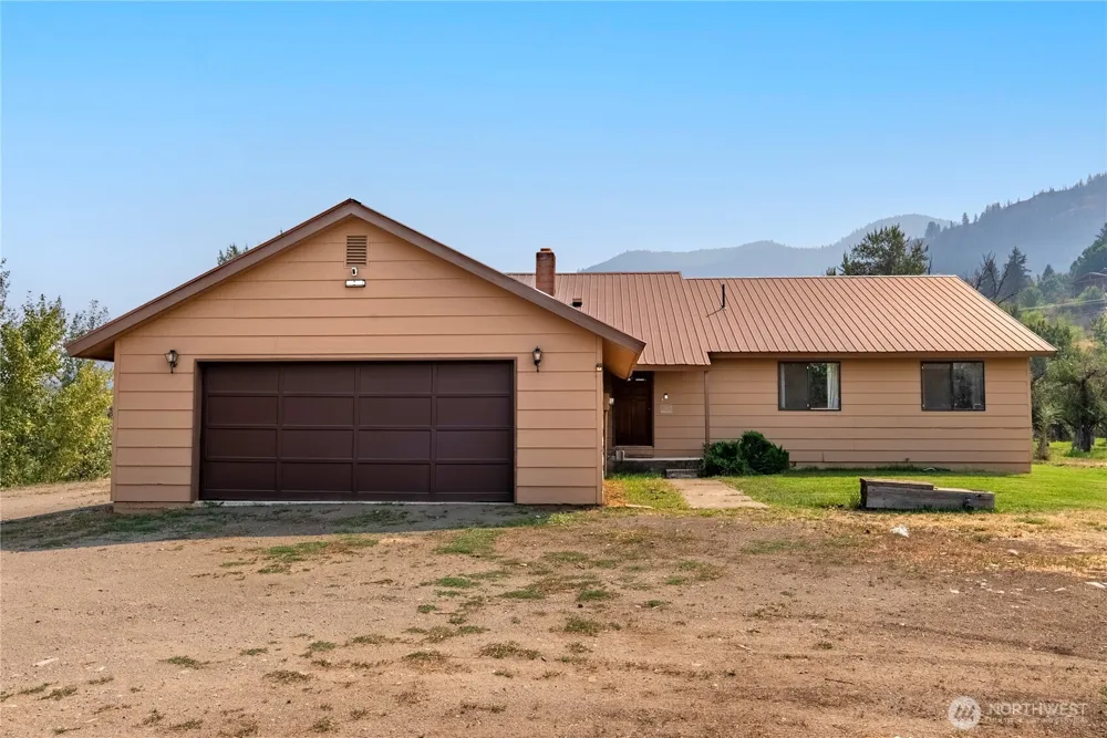 905 Schulz Lane Twisp, WA 98856