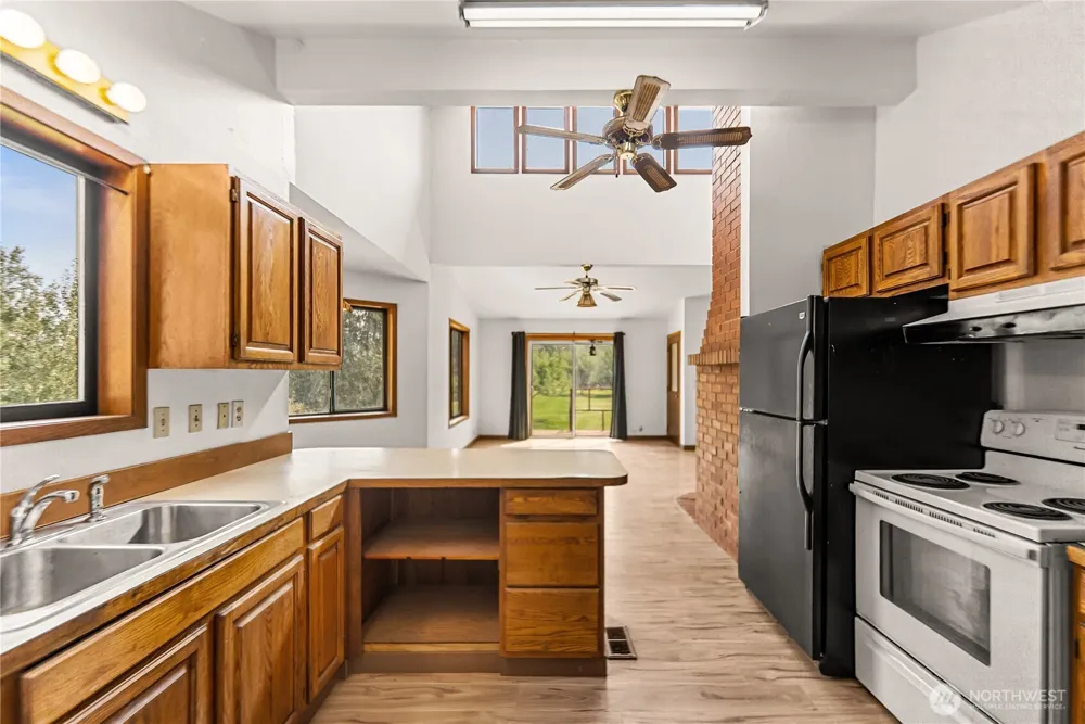 905 Schulz Lane Twisp, WA 98856