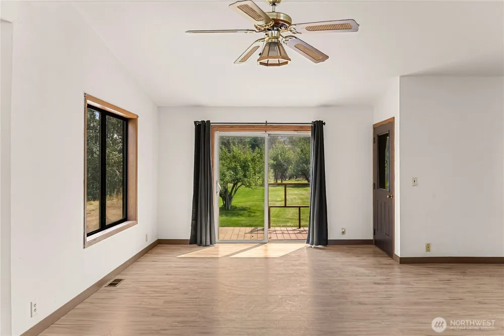 905 Schulz Lane Twisp, WA 98856