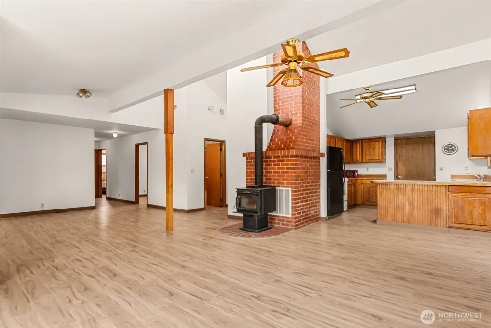 905 Schulz Lane Twisp, WA 98856