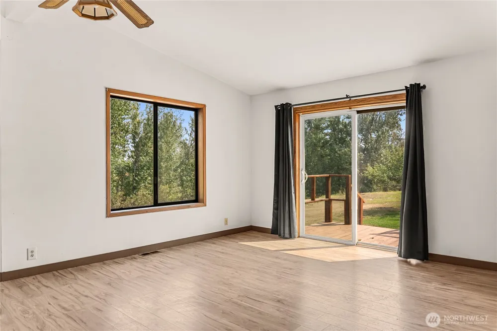 905 Schulz Lane Twisp, WA 98856