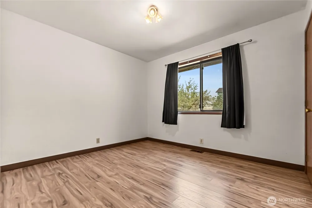 905 Schulz Lane Twisp, WA 98856