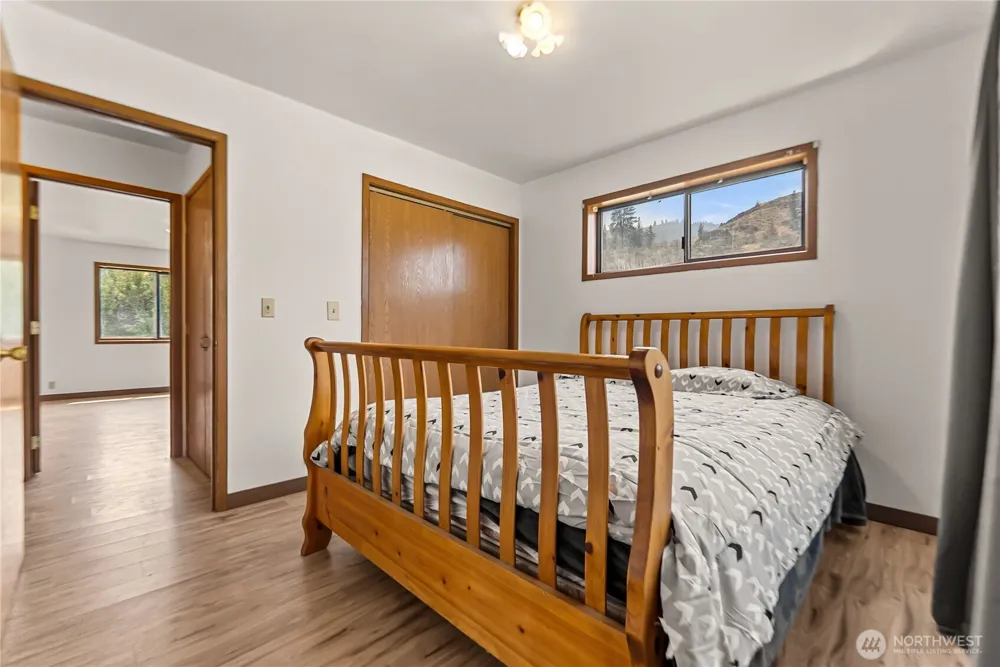 905 Schulz Lane Twisp, WA 98856
