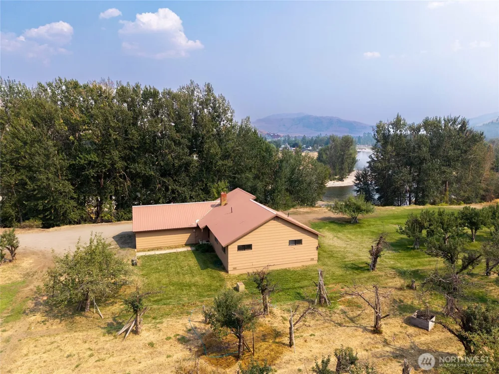 905 Schulz Lane Twisp, WA 98856