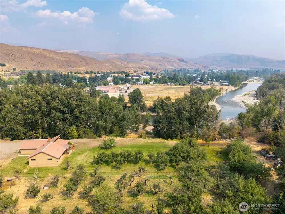 905 Schulz Lane Twisp, WA 98856