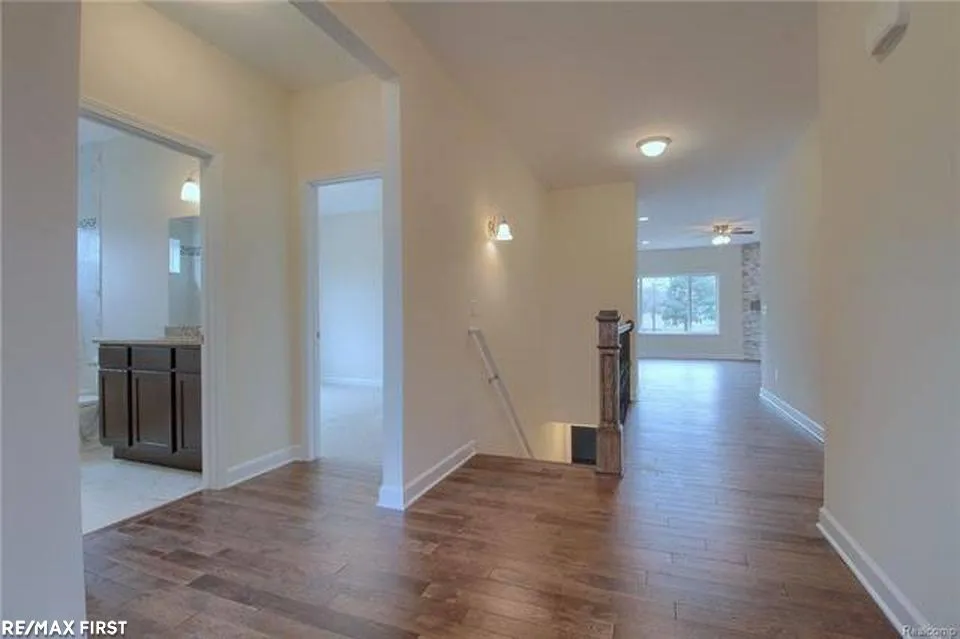 70618 Sunny Brook Lane Richmond City, MI 48062