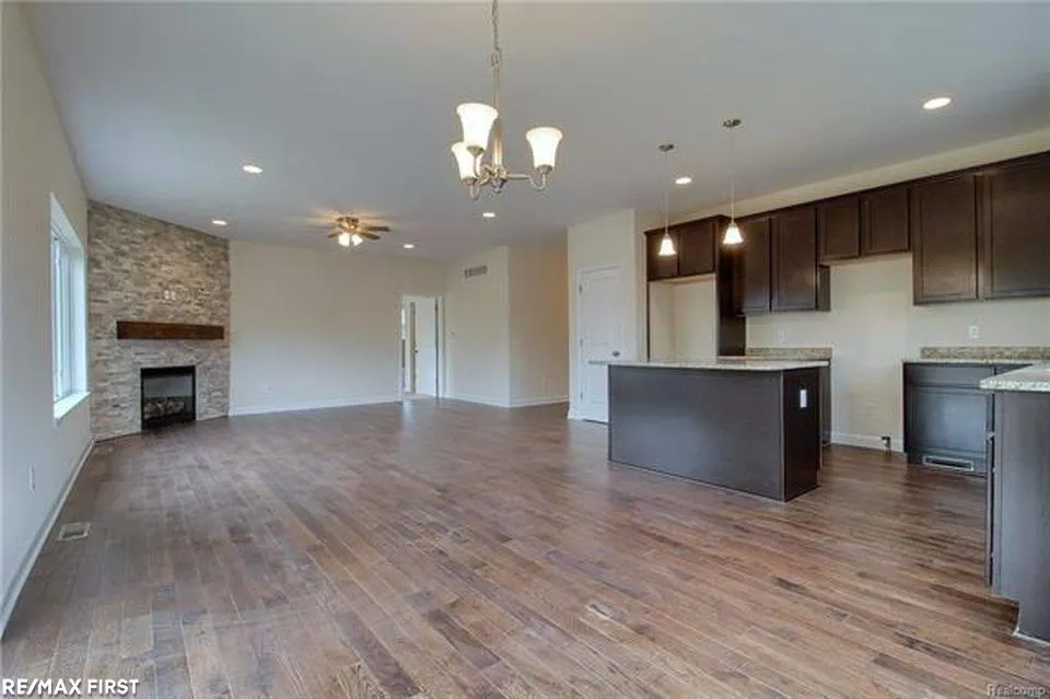 70618 Sunny Brook Lane Richmond City, MI 48062