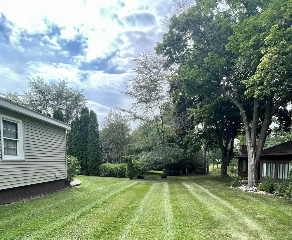 1202 W Oliver Street Owosso City, MI 48867