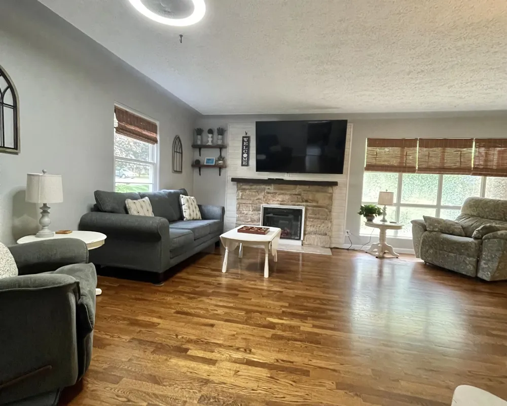 1202 W Oliver Street Owosso City, MI 48867