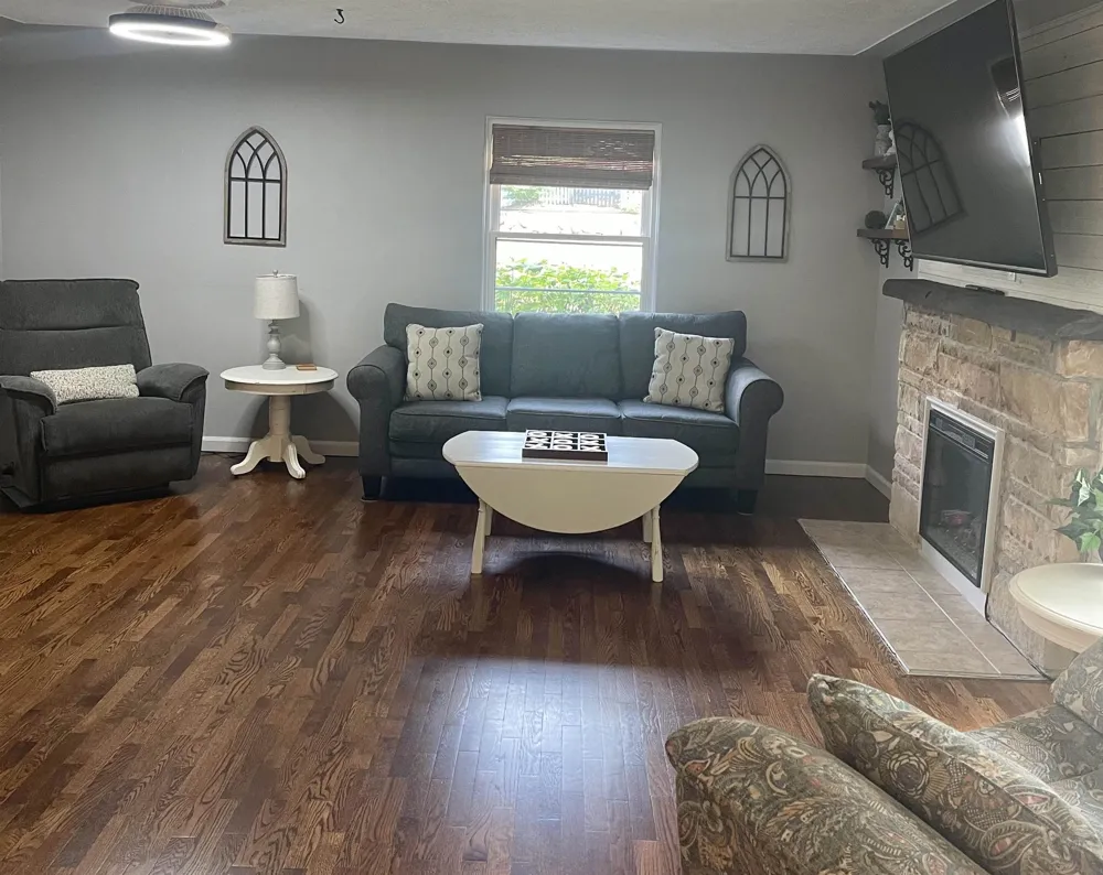 1202 W Oliver Street Owosso City, MI 48867