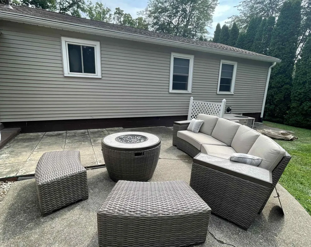 1202 W Oliver Street Owosso City, MI 48867