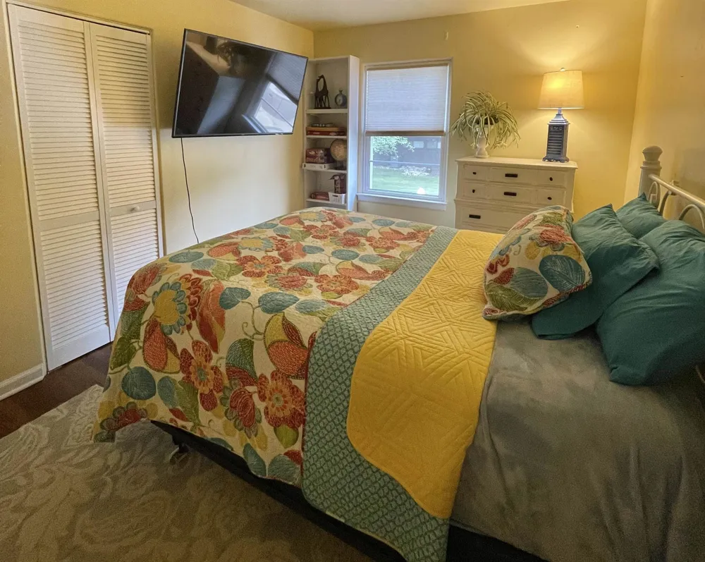 1202 W Oliver Street Owosso City, MI 48867